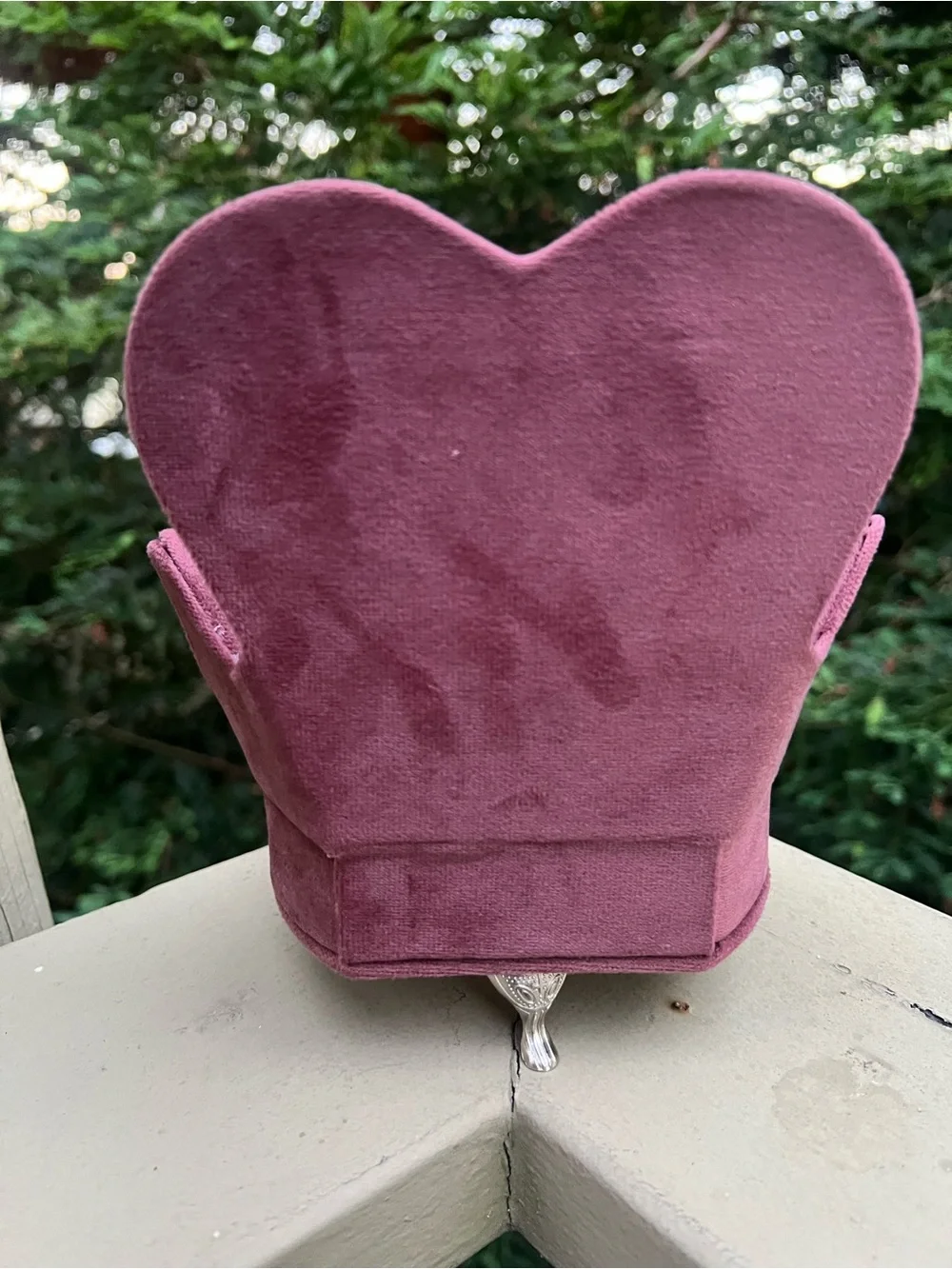 Mauve Velour Heart Chair Jewelry Case